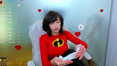 Allie  online show from November 15, 9:21 am