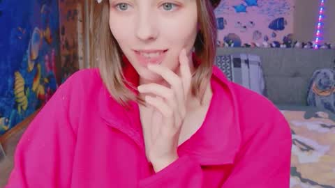 Snapshot of aira_aetheria chatting on October 2, 5:45 am Diva Aira of the Ethereal Fairies online show from October 2, 5:45 am