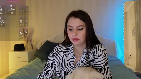 Aisha online show from January 20, 2:46 pm