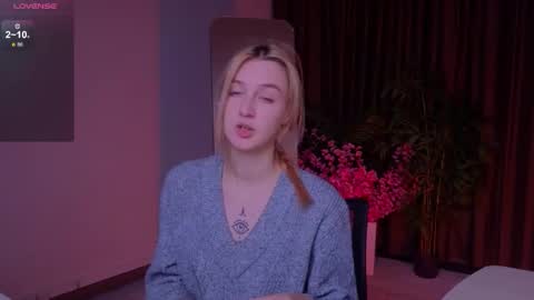 aishiro online show from December 1, 1:36 pm