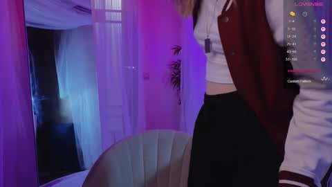 aishiro online show from November 26, 11:22 am