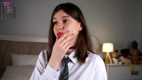 Aliza online show from February 3, 1:09 am