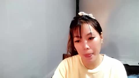 aisuchan online show from December 3, 3:25 pm