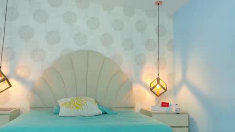 AIXA online show from January 31, 7:56 pm