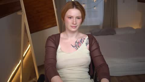 Akaneiro online show from December 3, 1:43 pm