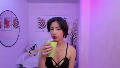 Azaka  online show from February 6, 12:04 pm