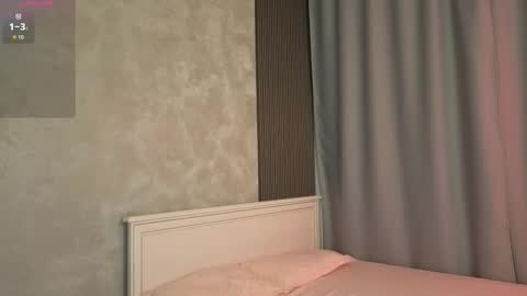 Kim online show from October 2, 5:40 pm