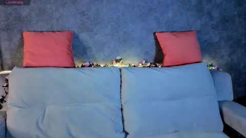 Al1ice online show from December 4, 1:30 am