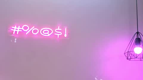 Snapshot of alahia_betancur chatting on March 1, 12:23 pm Alahia  online show from March 1, 12:23 pm