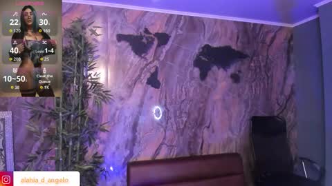 ALAHIA online show from February 4, 6:00 pm