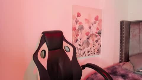 Alaia Carter online show from October 15, 5:10 am