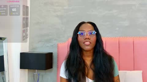 alaia_colins online show from December 23, 4:49 am