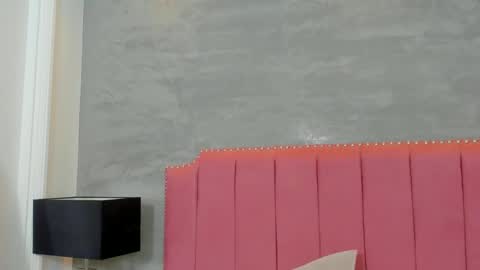 alaia_colins online show from November 18, 4:57 am