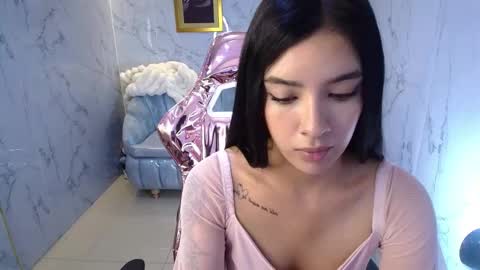 Alana online show from November 1, 4:55 pm