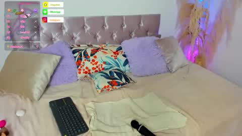 alana_vega69 online show from February 12, 2:30 pm