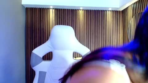 Sasha online show from March 2, 11:28 am