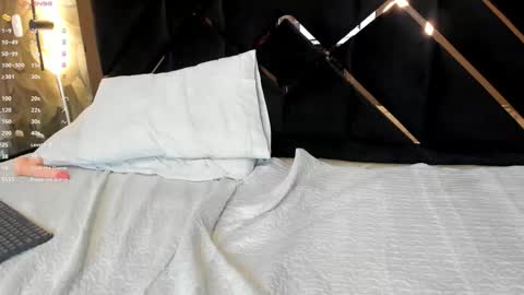 Alanna online show from February 26, 6:01 am