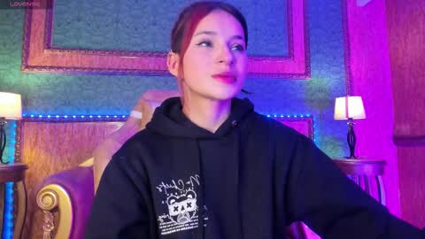 Aleja Online  GTM-5 700 1400 online show from November 10, 12:33 pm