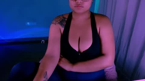 Alejandra  online show from December 3, 3:09 am