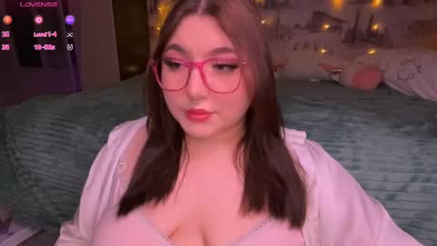 Alex online show from January 4, 4:11 pm