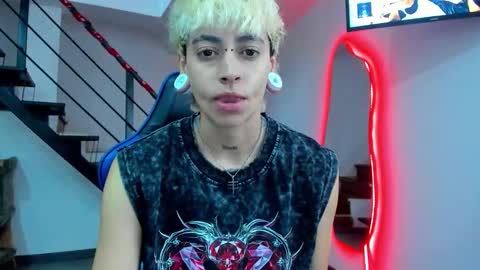 Residente0xxx online show from January 12, 8:47 pm