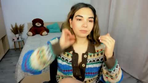 Snapshot of alexa_dolly chatting on October 16, 8:28 am Alexa online show from October 16, 8:28 am