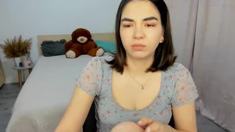 Snapshot of alexa_dolly chatting on February 13, 6:41 am Alexa online show from February 13, 6:41 am