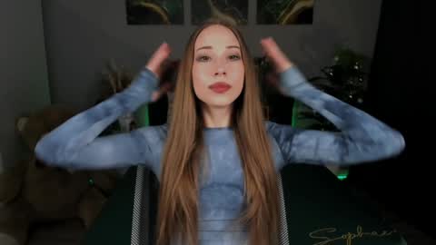 AlexaHarmon online show from January 26, 1:47 pm