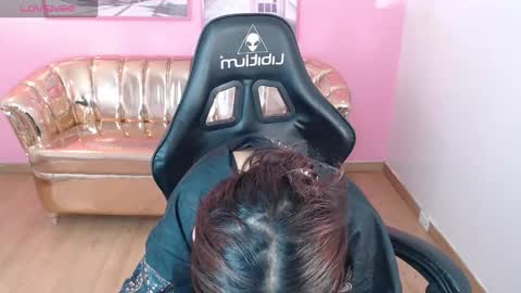 alexandra  online show from October 29, 9:06 pm