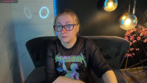 Alexandra online show from December 8, 1:47 pm