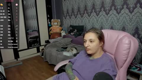 Alex online show from February 1, 5:16 pm