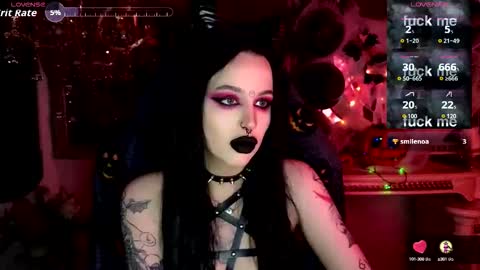 Snapshot of alexx_succubus chatting on October 16, 5:37 pm Alexx Succubus online show from October 16, 5:37 pm