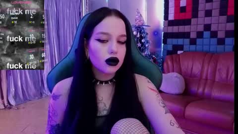 Snapshot of alexx_succubus chatting on December 19, 12:56 pm Alexx Succubus online show from December 19, 12:56 pm