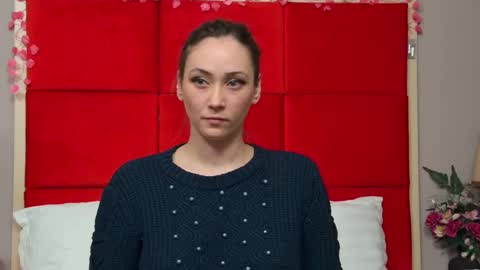 Snapshot of alice_munro chatting on February 25, 8:32 pm AliceMunro online show from February 25, 8:32 pm