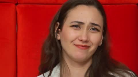 Snapshot of alice_munro chatting on January 24, 2:18 am AliceMunro online show from January 24, 2:18 am