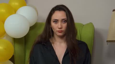 Snapshot of alice_munro chatting on February 28, 4:43 am AliceMunro online show from February 28, 4:43 am