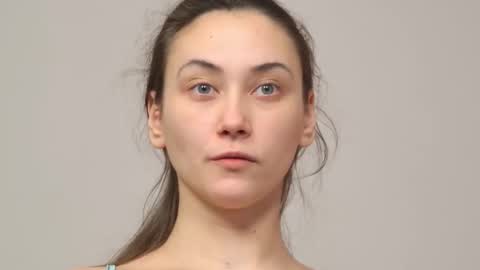 Snapshot of alice_munro chatting on February 15, 6:23 pm AliceMunro online show from February 15, 6:23 pm