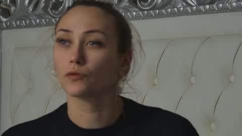 Snapshot of alice_munro chatting on October 15, 7:16 pm AliceMunro online show from October 15, 7:16 pm