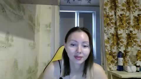 Alice smiles online show from February 1, 6:45 am