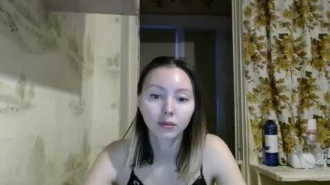 Alice smiles online show from February 15, 4:26 am