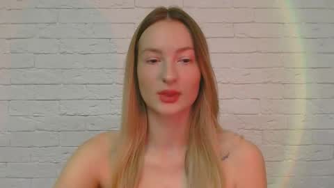 Alice online show from November 22, 2:42 pm