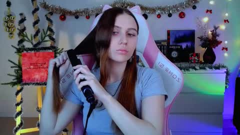 alicecharmy online show from December 15, 10:53 am