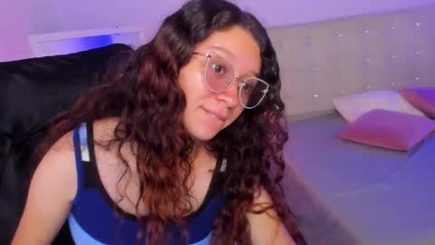 Snapshot of alicee6 chatting on October 22, 2:22 pm alice online show from October 22, 2:22 pm