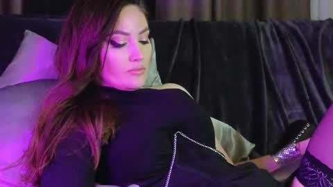 alicejameson online show from February 16, 6:21 pm