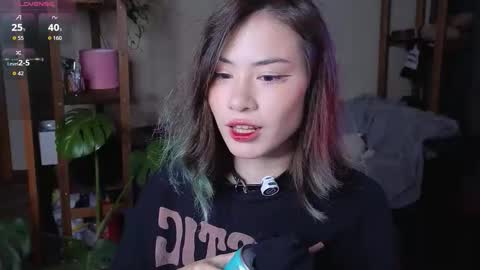 Snapshot of alicekit chatting on October 13, 6:21 pm Alice  vacation  online show from October 13, 6:21 pm