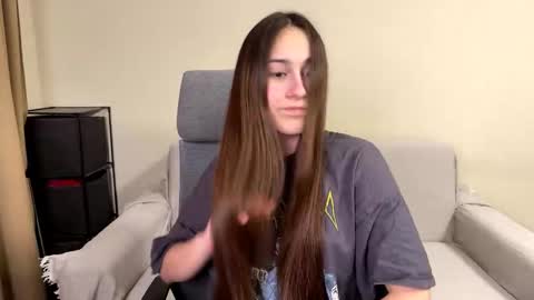 alicekollt online show from March 1, 8:08 pm