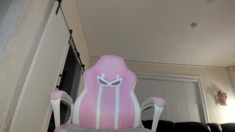 Alice Lighthouse online show from December 25, 10:37 pm