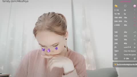 Alice online show from February 13, 6:04 am