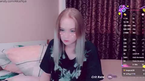 Alice online show from October 12, 6:05 am