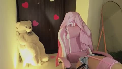 alice online show from February 15, 8:08 pm